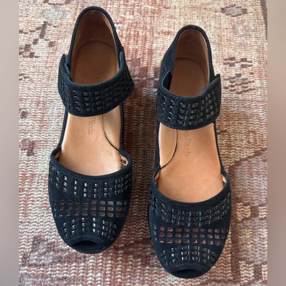 L'Amour Des Pieds Amalsinda Sandals - Picture 7 of 15